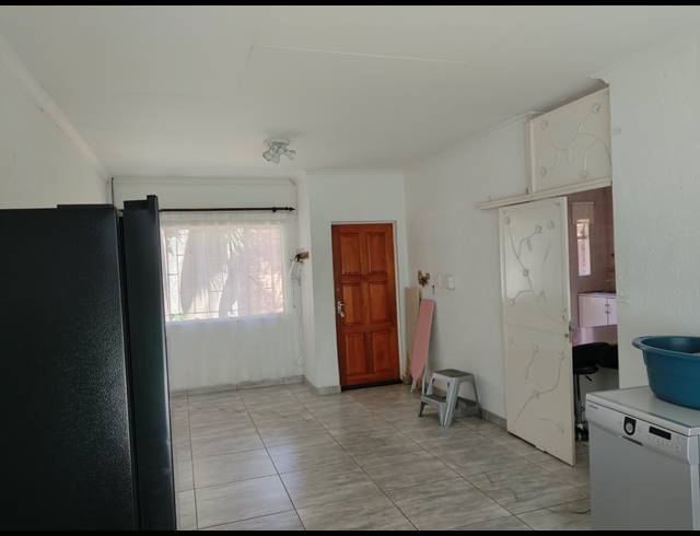 3 BEDROOM SIMPLEX FOR SALE IN TERENURE